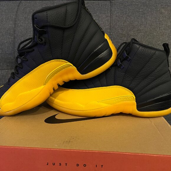 🔥Air Jordan 12 Retro University Gold / Black Size 10.5 Men |Clean🔥 - Picture 3 of 4